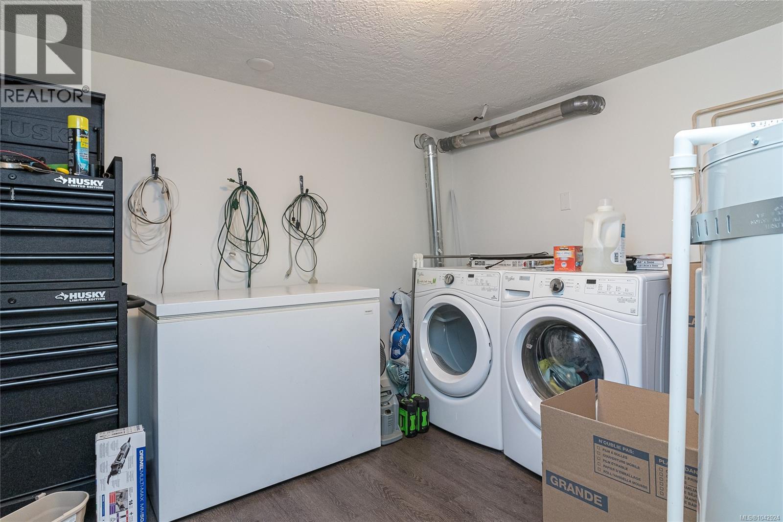 4030 Grange Rd, Saanich, British Columbia  V8Z 4V3 - Photo 45 - 1042924
