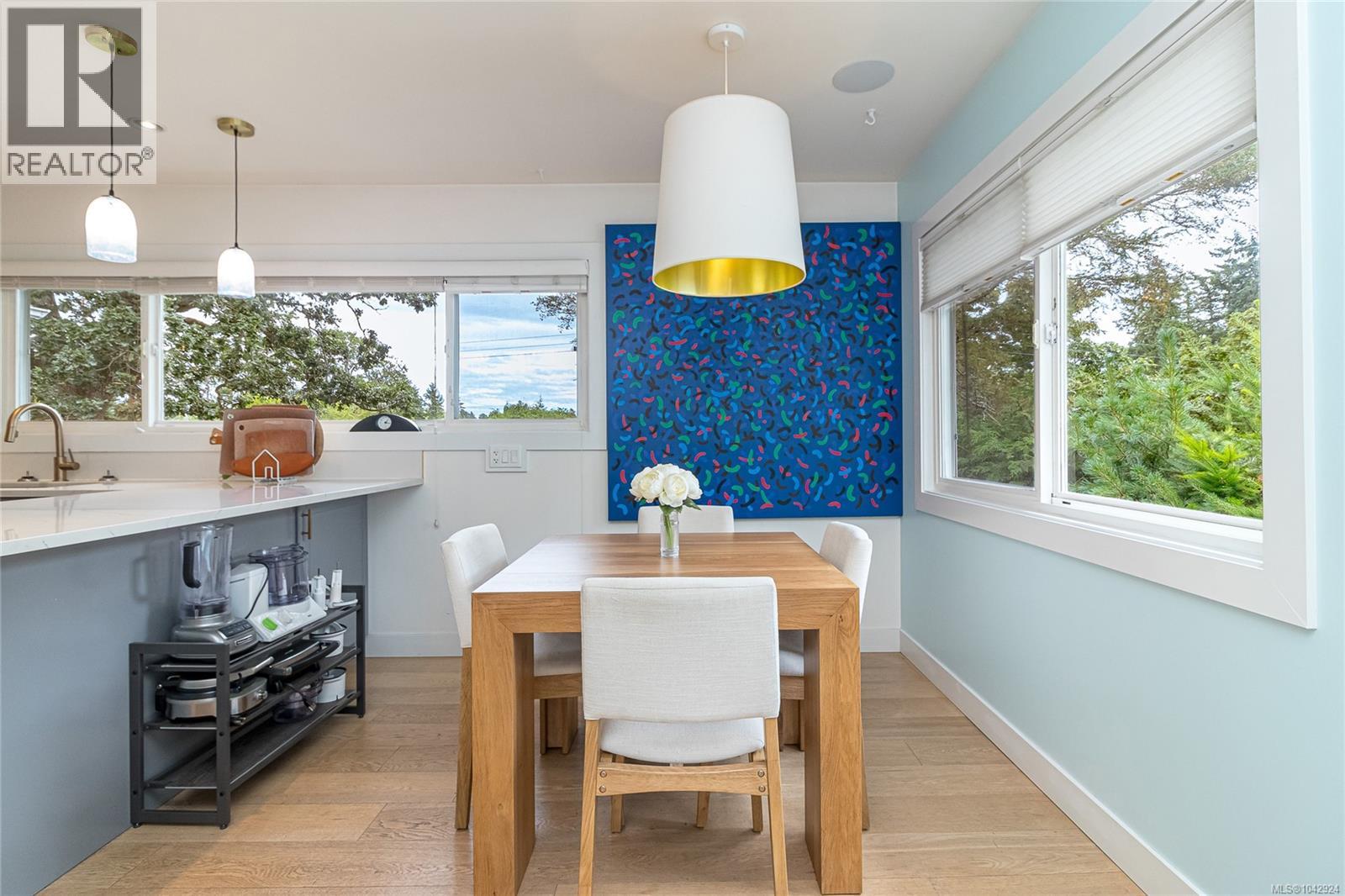 4030 Grange Rd, Saanich, British Columbia  V8Z 4V3 - Photo 7 - 1042924