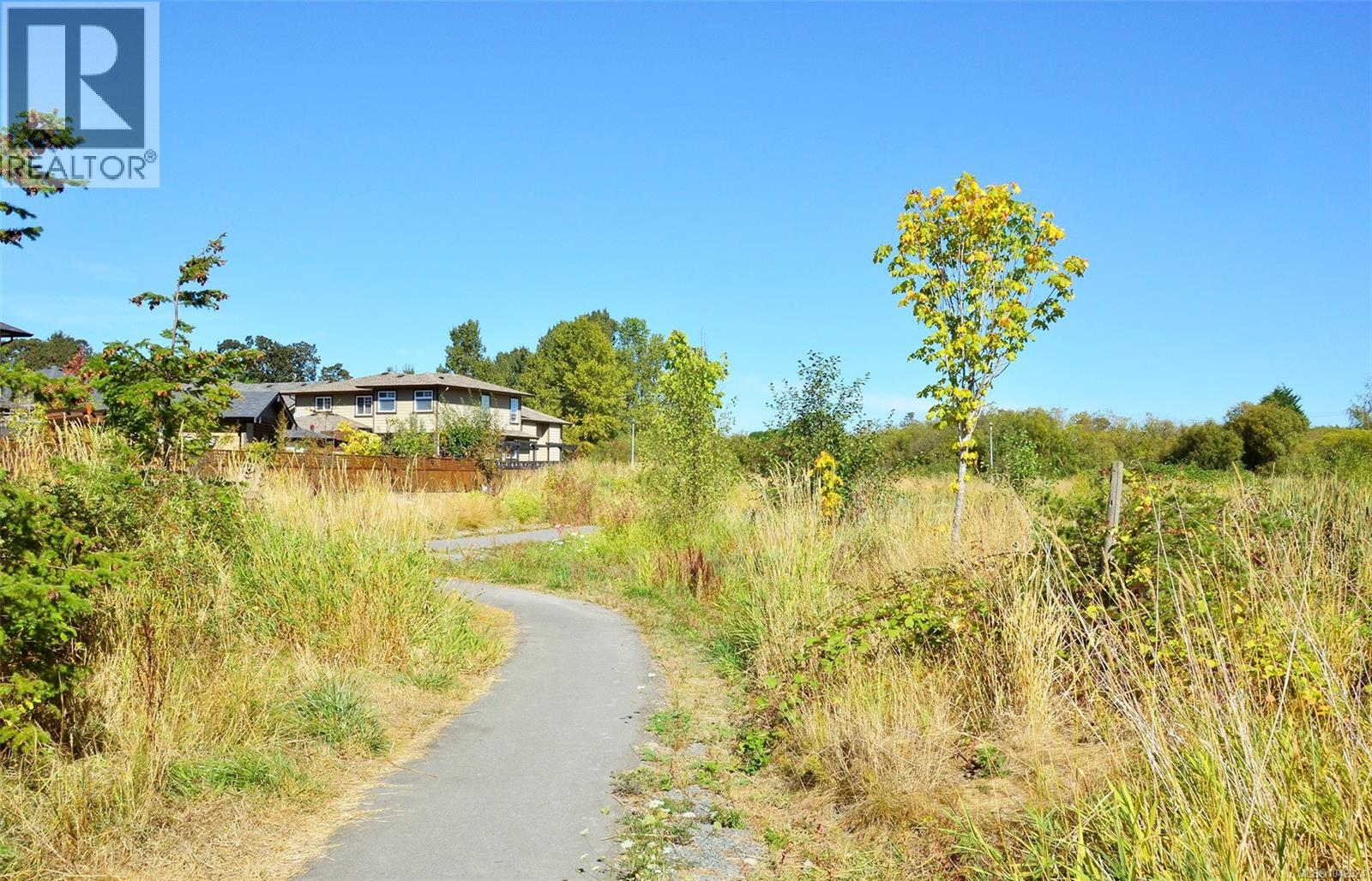 4030 Grange Rd, Saanich, British Columbia  V8Z 4V3 - Photo 64 - 1042924