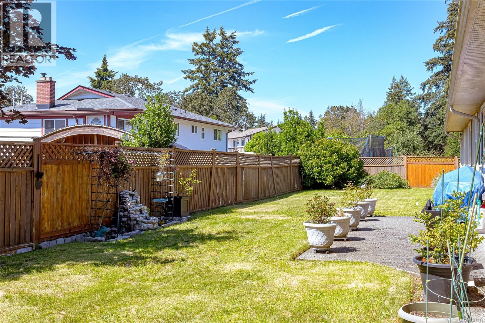 2964 Pickford Rd, Colwood, British Columbia  V9B 2K7 - Photo 38 - 1043811