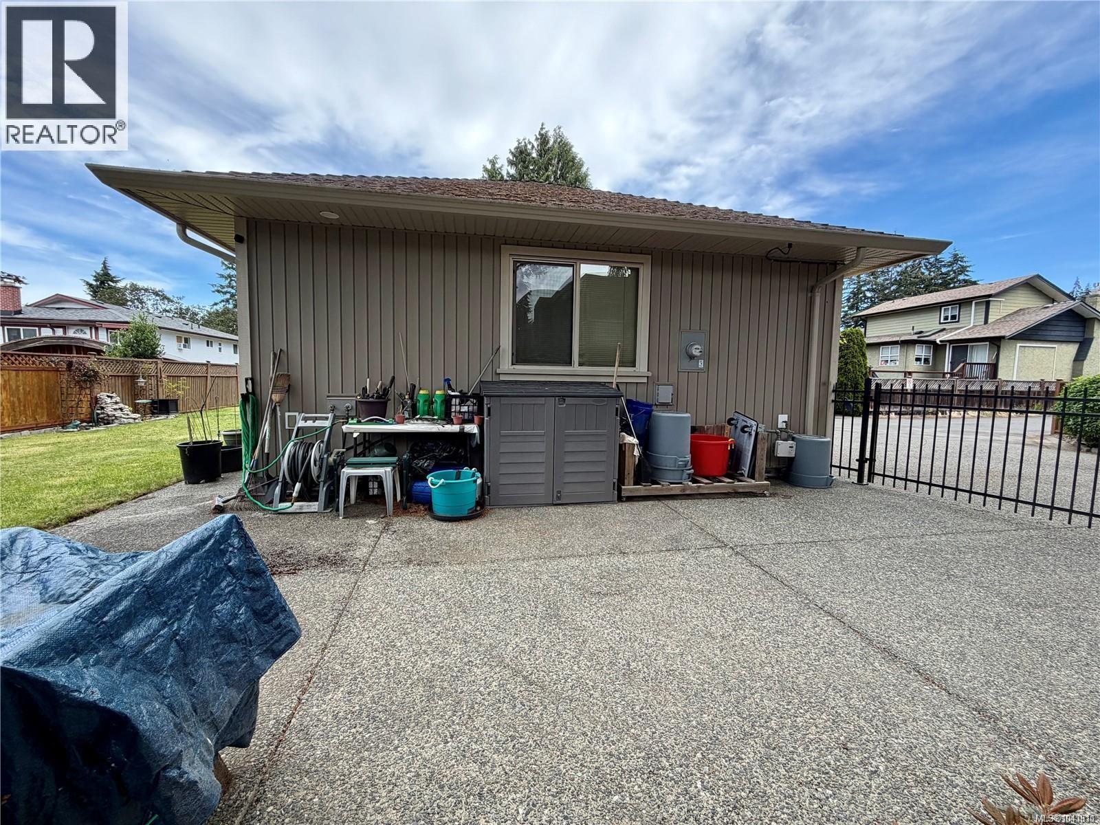 2964 Pickford Rd, Colwood, British Columbia  V9B 2K7 - Photo 41 - 1043811