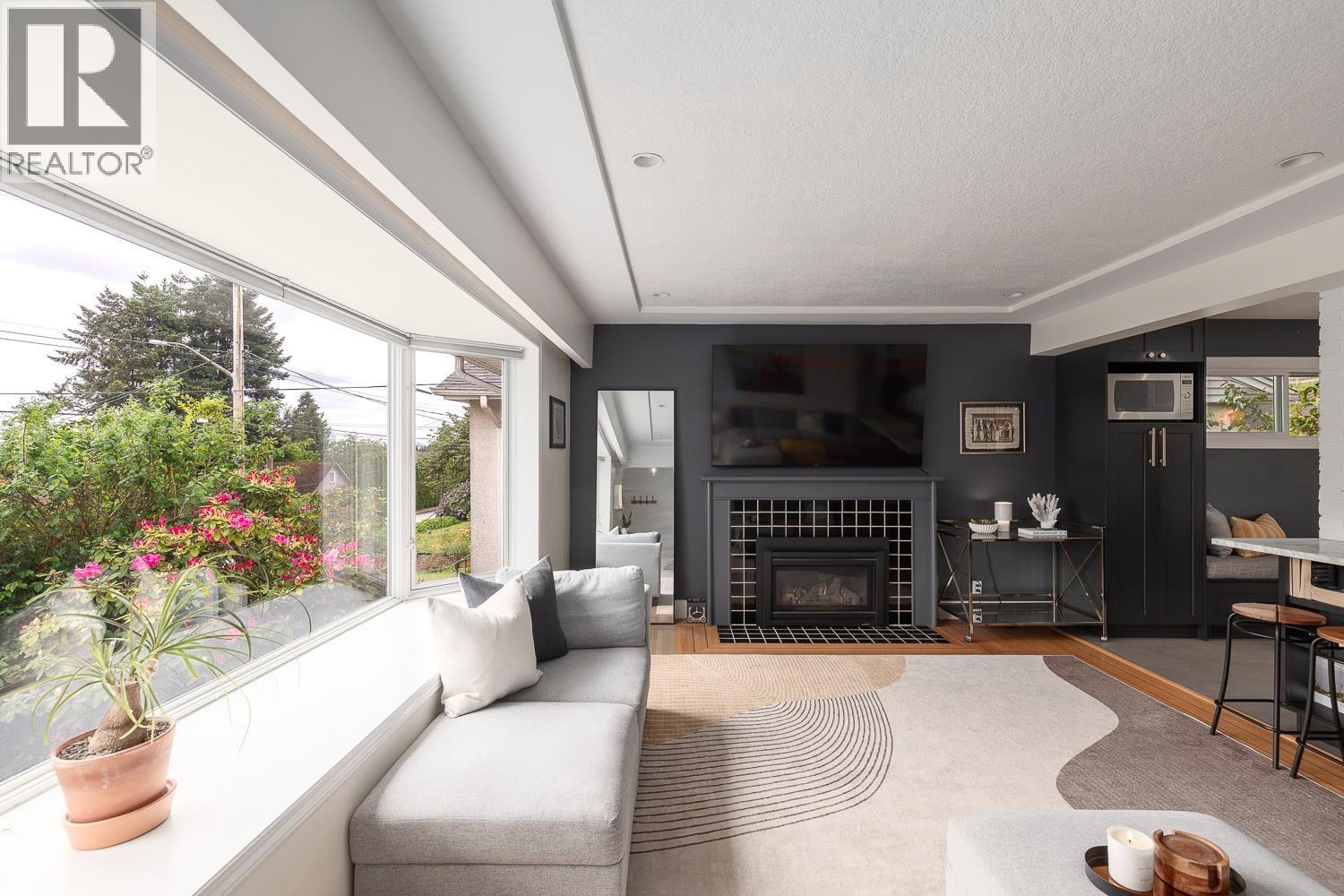 513 Garrett Street, New Westminster, British Columbia V3L 3S5 - Photo 4 - R3130865