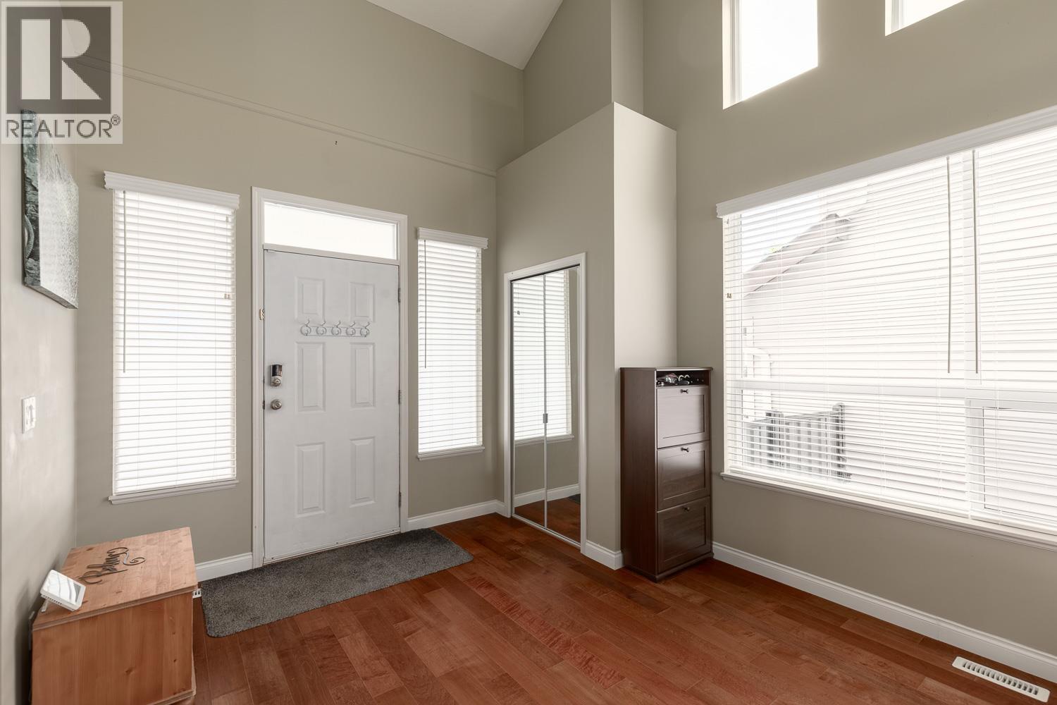11891 Orchard Lane, Pitt Meadows, British Columbia  V3Y 2S6 - Photo 4 - R3136607