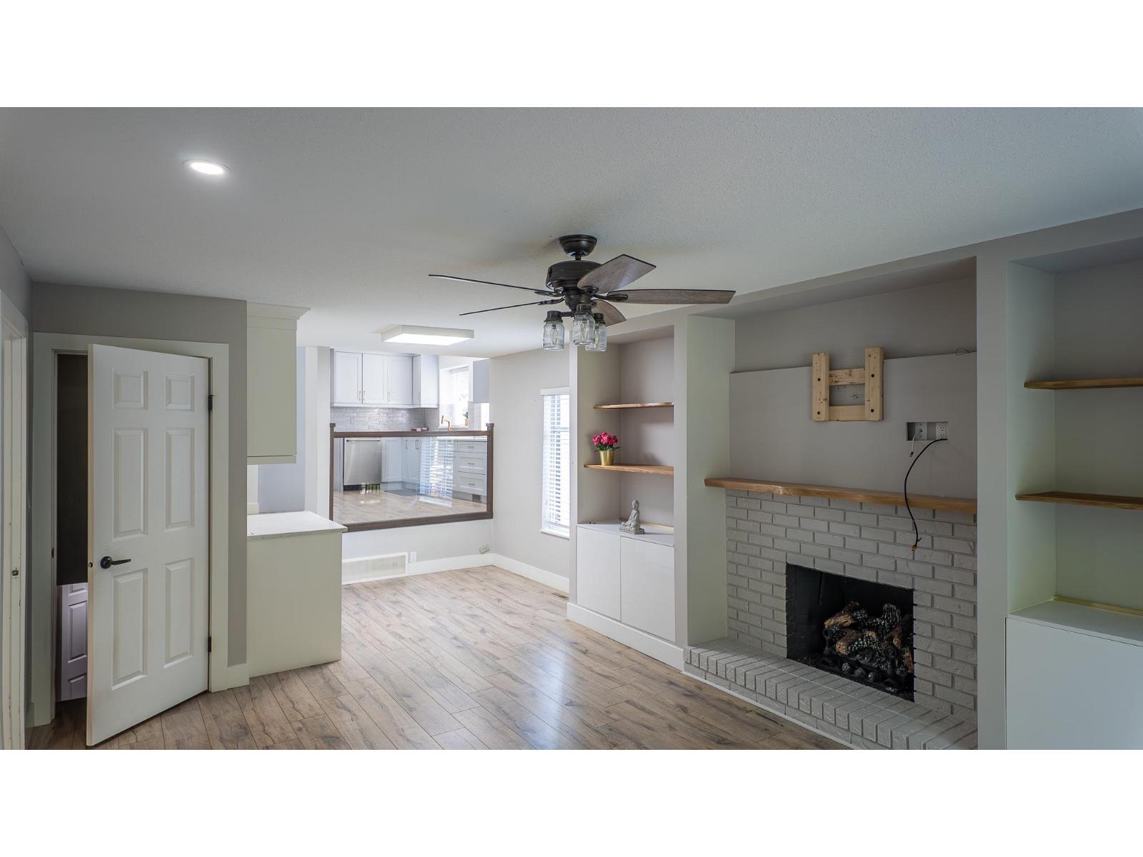 6096 Killarney Drive, Surrey, British Columbia  V3S 5W9 - Photo 11 - R3153490