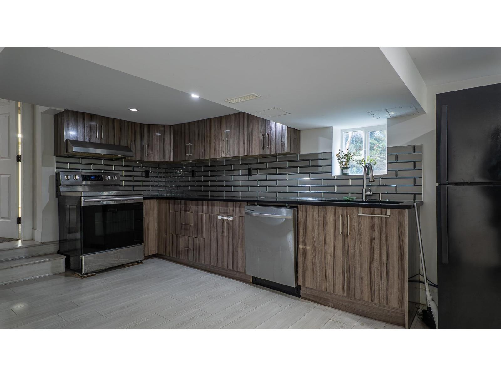 6096 Killarney Drive, Surrey, British Columbia  V3S 5W9 - Photo 32 - R3153490
