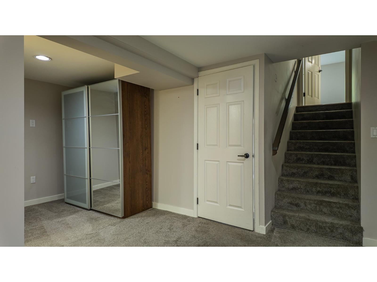 6096 Killarney Drive, Surrey, British Columbia  V3S 5W9 - Photo 34 - R3153490