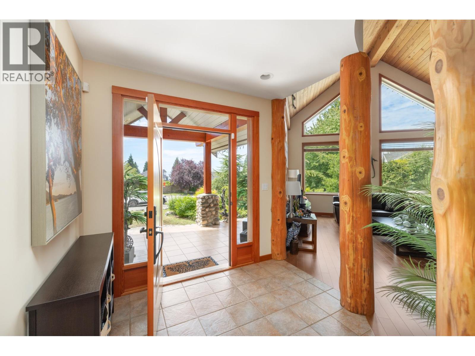 1474 Vernon Drive, Gibsons, British Columbia V0N 1V5 - Photo 7 - R3154527