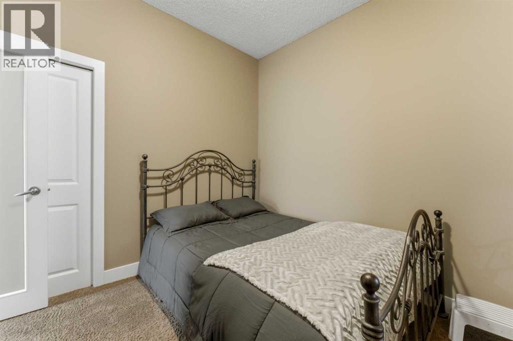 36 Varsity Estates Court NW, Calgary, Alberta  T3B 5B1 - Photo 26 - A2315838