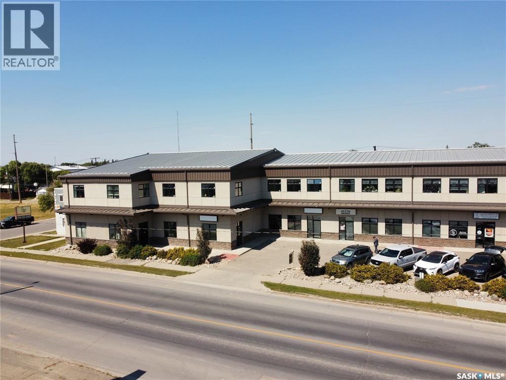 412 Dewdney Avenue, Regina, Saskatchewan  S4N 0E9 - Photo 1 - SK045226