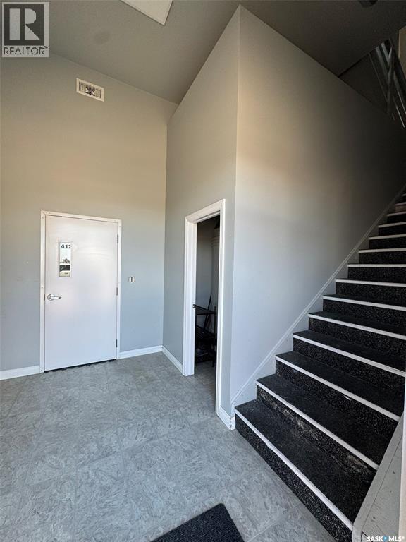 412 Dewdney Avenue, Regina, Saskatchewan  S4N 0E9 - Photo 4 - SK045226