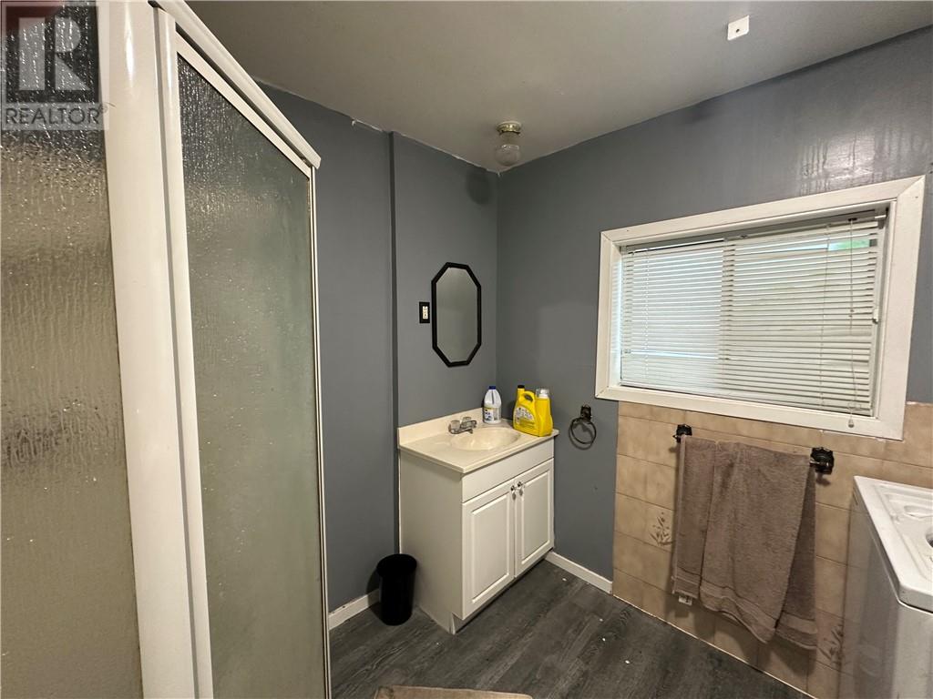 354 Poplar Street, Greater Sudbury, Ontario  P3C 2C3 - Photo 8 - 2129459