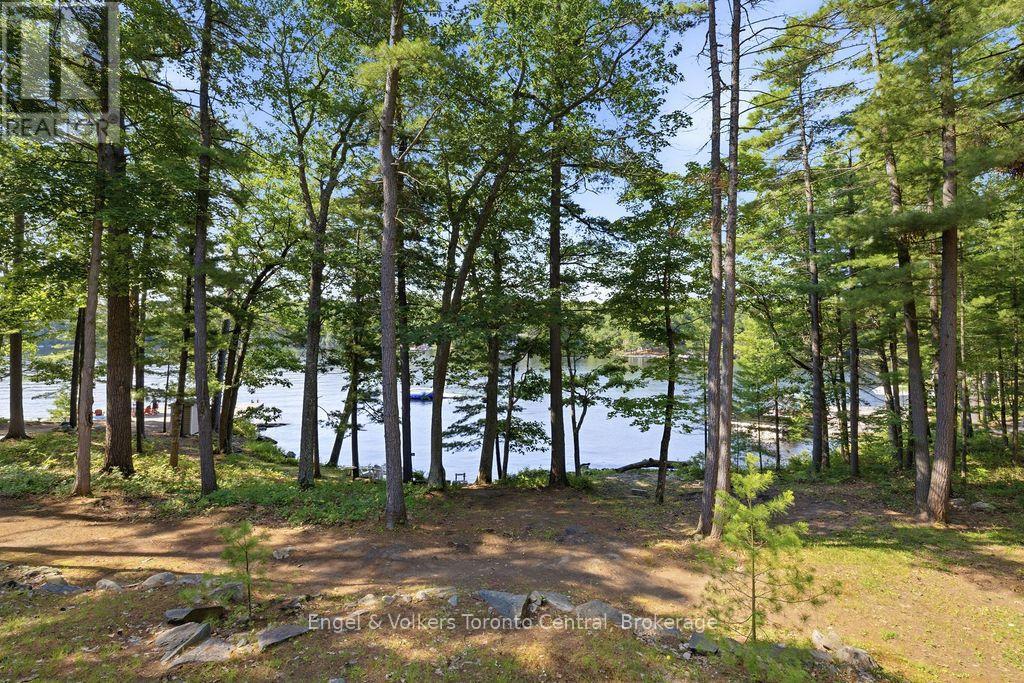 726 Browning Island, Bracebridge, Ontario  P1L 1X2 - Photo 37 - X13660664