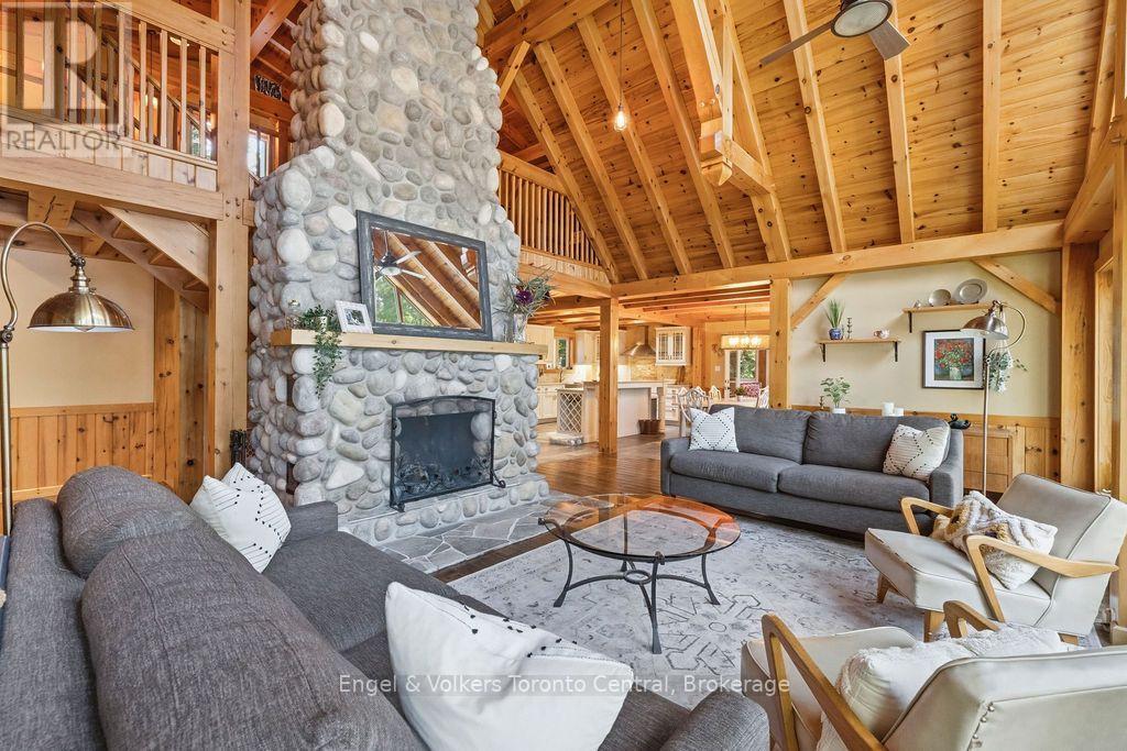 726 Browning Island, Bracebridge, Ontario  P1L 1X2 - Photo 5 - X13660664