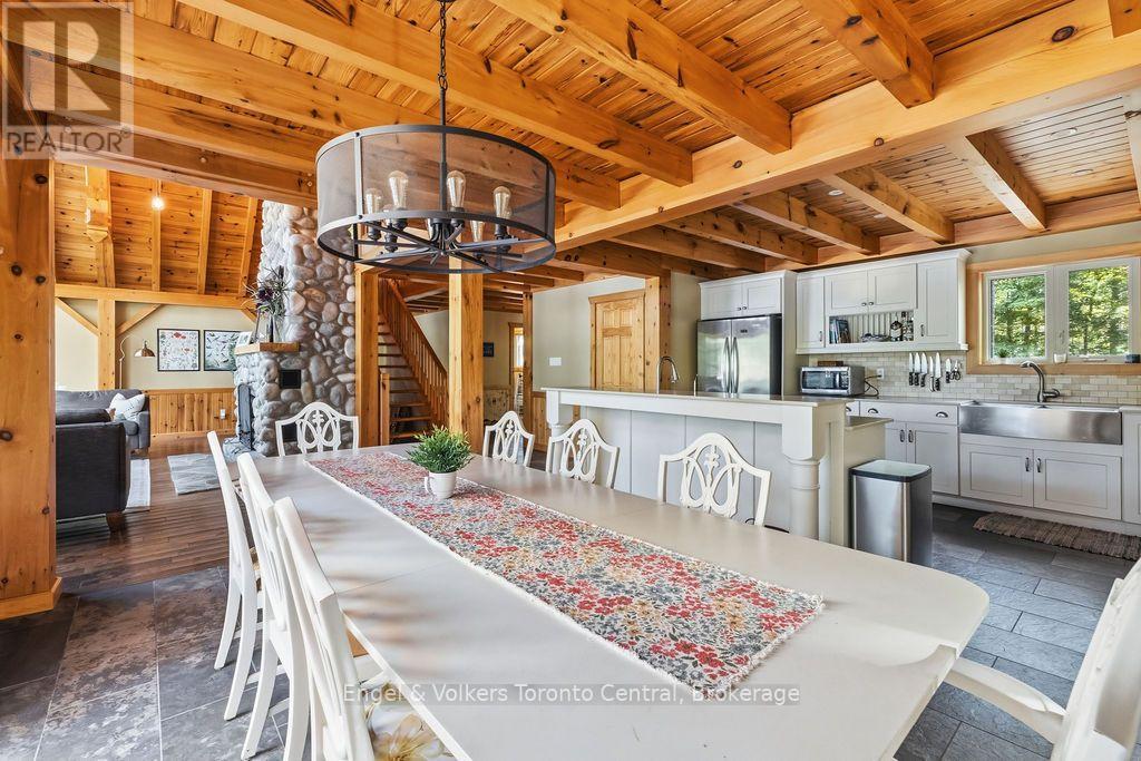 726 Browning Island, Bracebridge, Ontario  P1L 1X2 - Photo 8 - X13660664