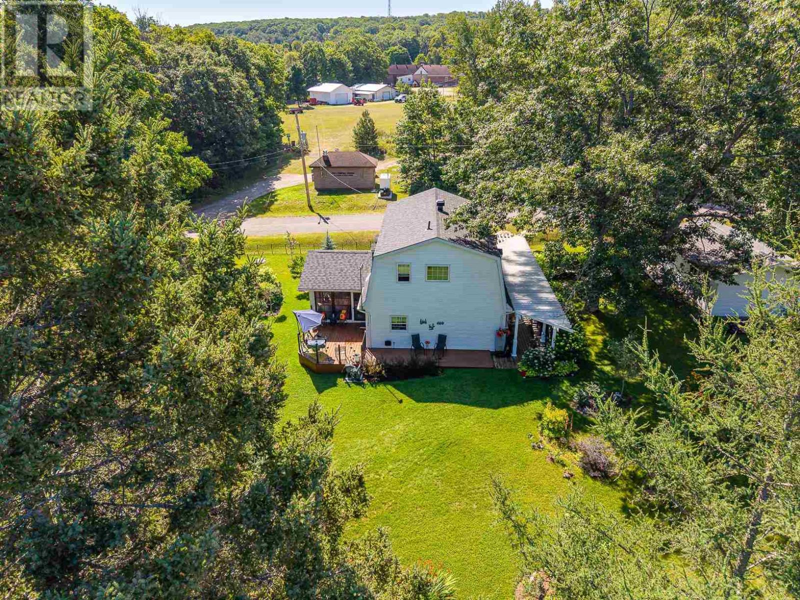 3044 East St, Hilton Beach, Ontario  P0R 1G0 - Photo 44 - SM262098