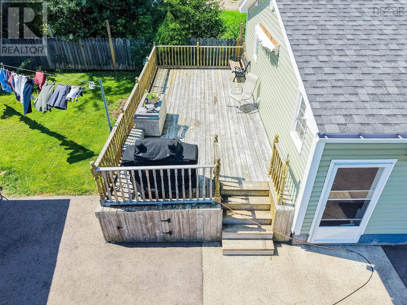 55 Monteith Avenue, Sydney, Nova Scotia  B1R 1K3 - Photo 10 - 202620211