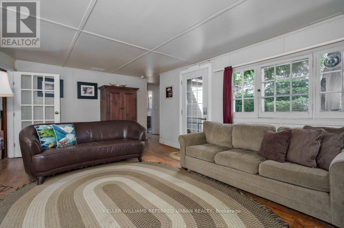 24690 Thorah Park Boulevard, Brock, Ontario  L0K 1A0 - Photo 21 - N13658072