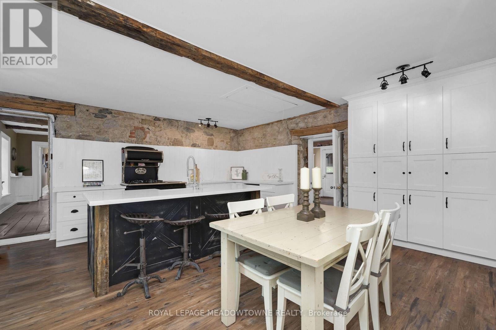 5595 25 Side Road, Milton, Ontario  L7J 2L7 - Photo 5 - W13469504