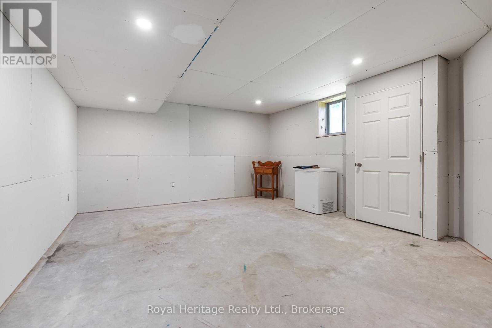 35 Leslie Frost Lane, Kawartha Lakes, Ontario  K9V 4R6 - Photo 20 - X13660692