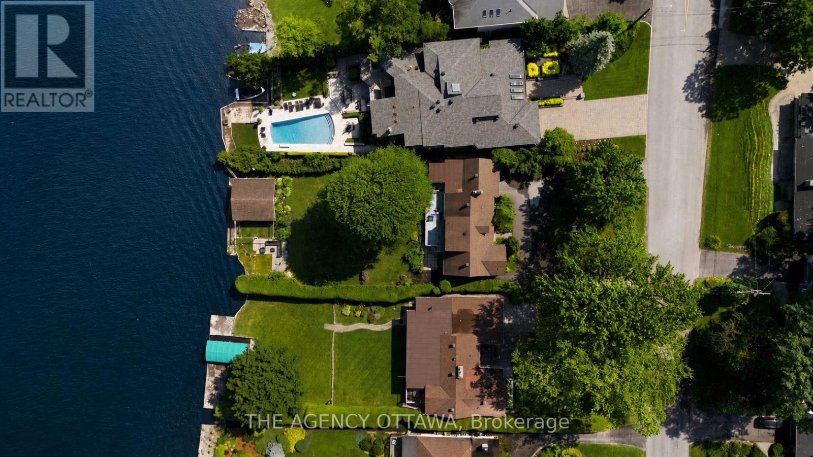 3651 Revelstoke Drive, Ottawa, Ontario  K1V 7C2 - Photo 10 - X13660652