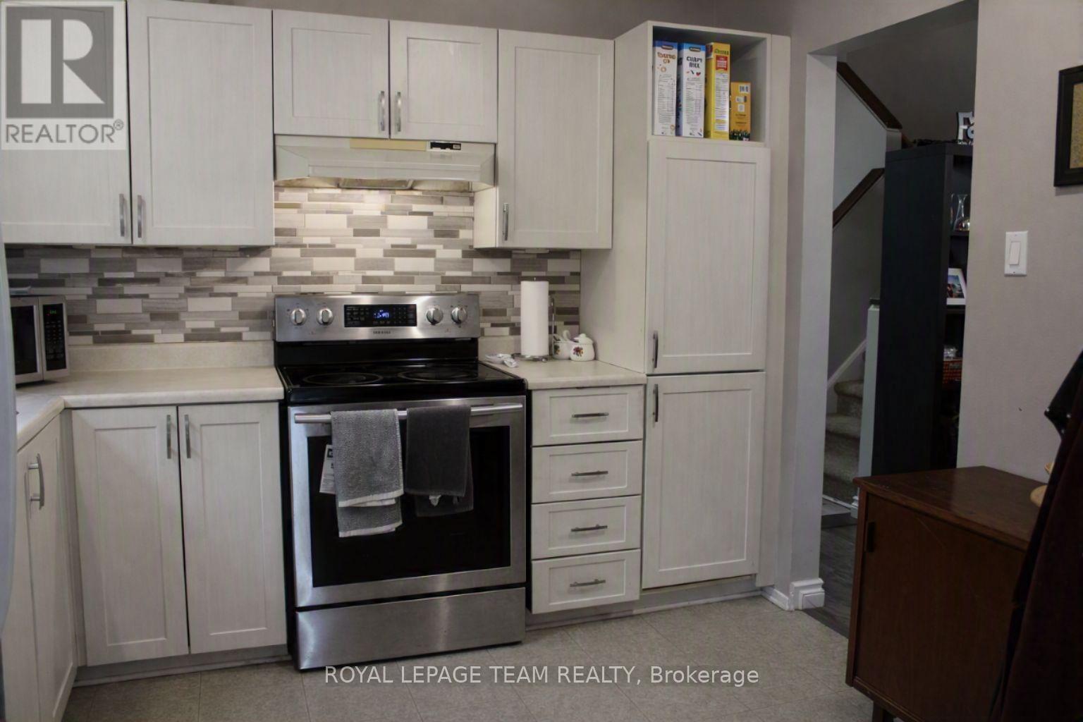 503 Sidney Drive Se, Ottawa, Ontario  K4A 2W6 - Photo 12 - X13660654