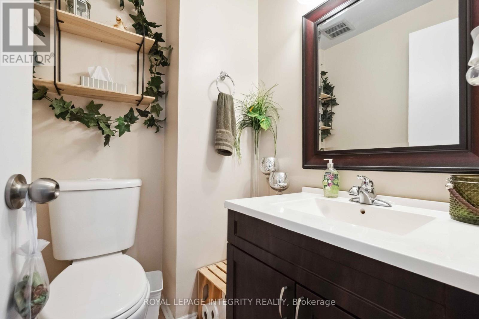 1248 Bethamy Lane, Ottawa, Ontario  K1J 8P4 - Photo 12 - X13660686