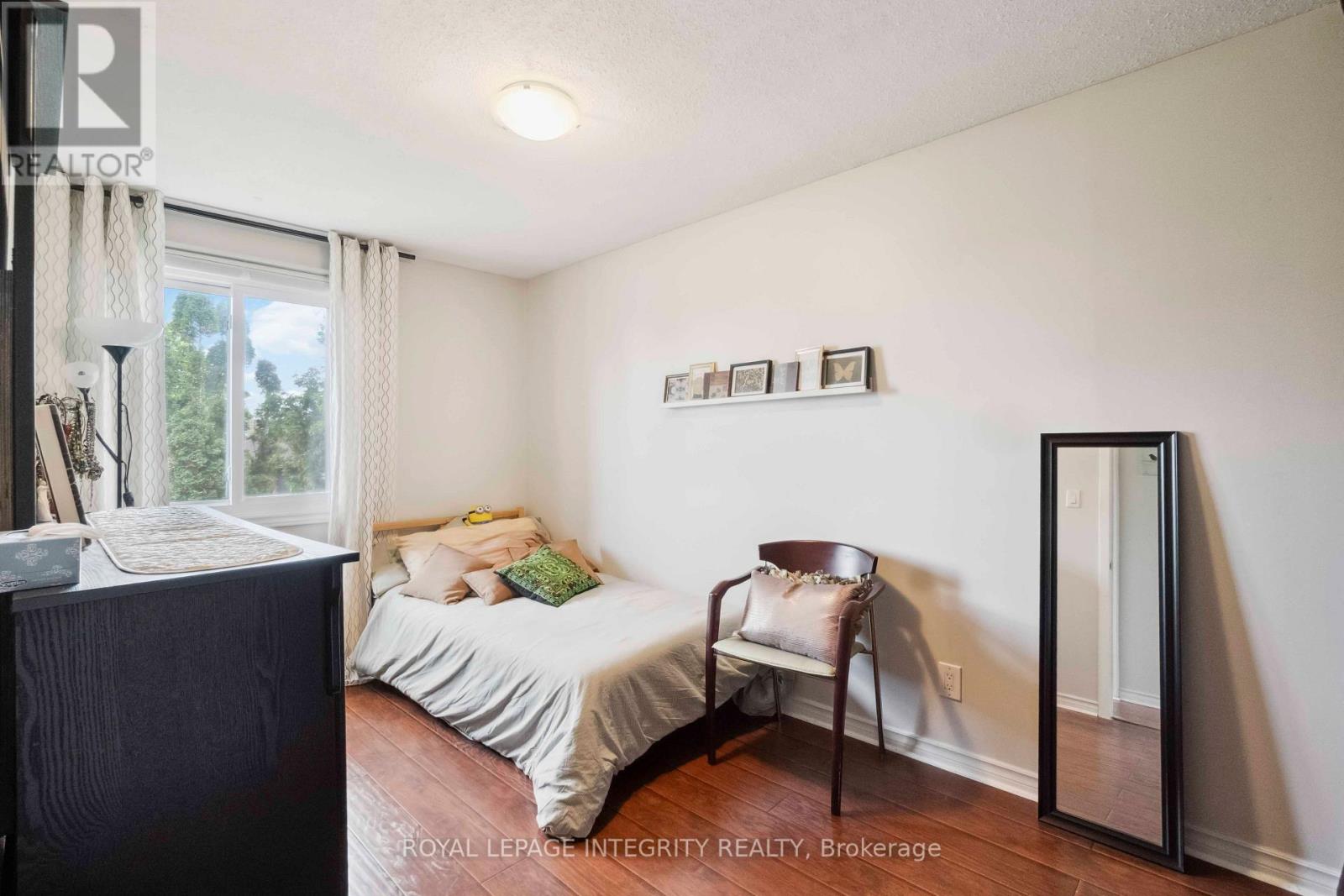 1248 Bethamy Lane, Ottawa, Ontario  K1J 8P4 - Photo 16 - X13660686