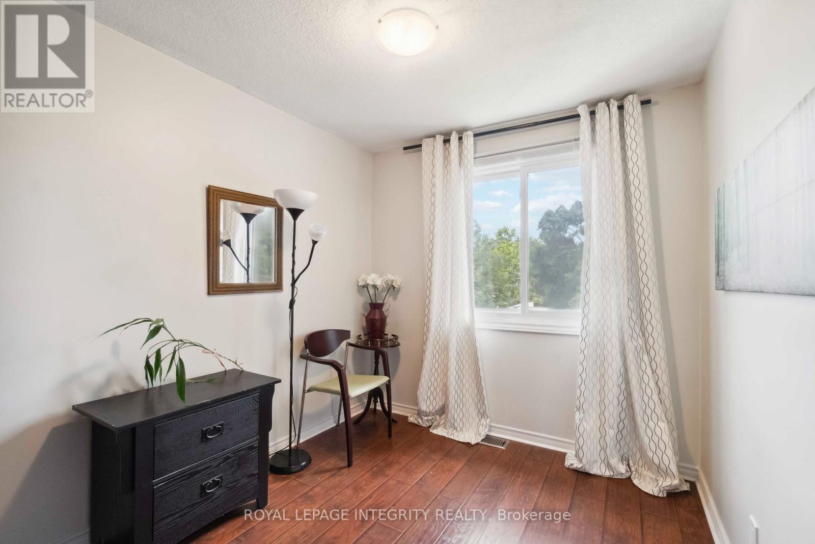1248 Bethamy Lane, Ottawa, Ontario  K1J 8P4 - Photo 18 - X13660686