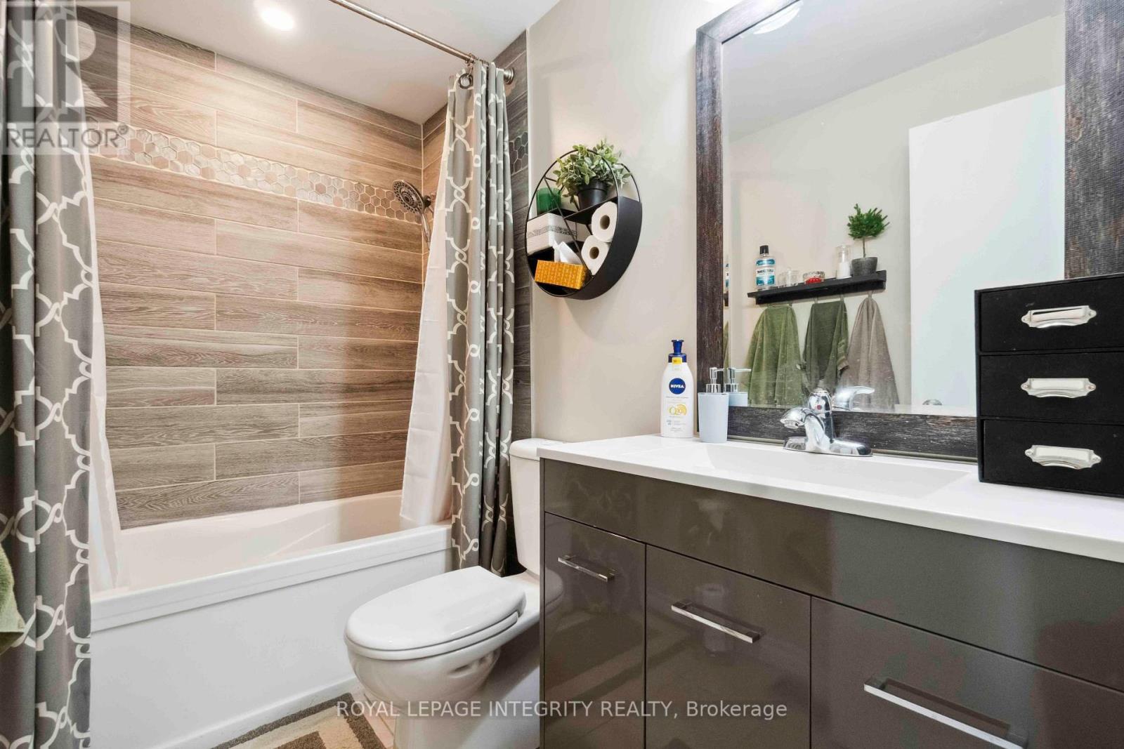 1248 Bethamy Lane, Ottawa, Ontario  K1J 8P4 - Photo 21 - X13660686
