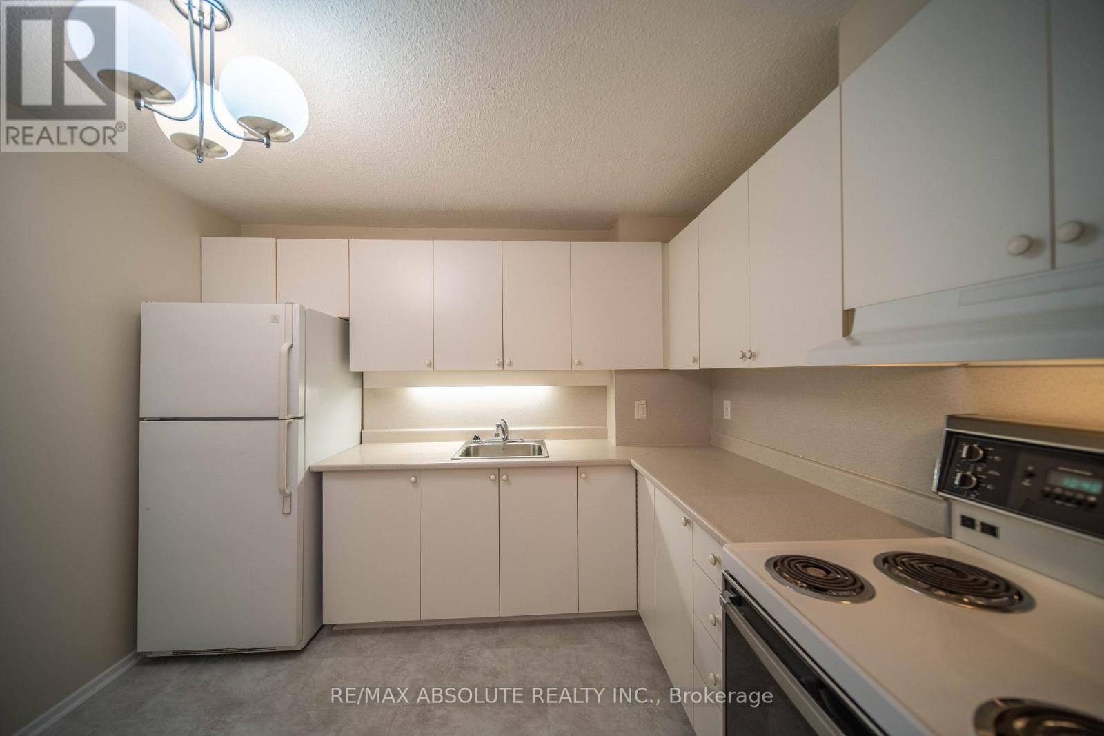 709 - 1599 Lassiter Terrace, Ottawa, Ontario  K1J 8R6 - Photo 17 - X13660688