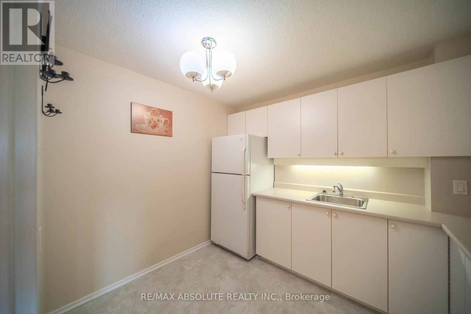 709 - 1599 Lassiter Terrace, Ottawa, Ontario  K1J 8R6 - Photo 18 - X13660688