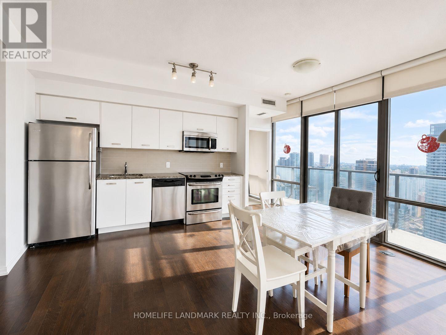 4308 - 832 Bay Street, Toronto, Ontario  M5S 1Z6 - Photo 2 - C13660598