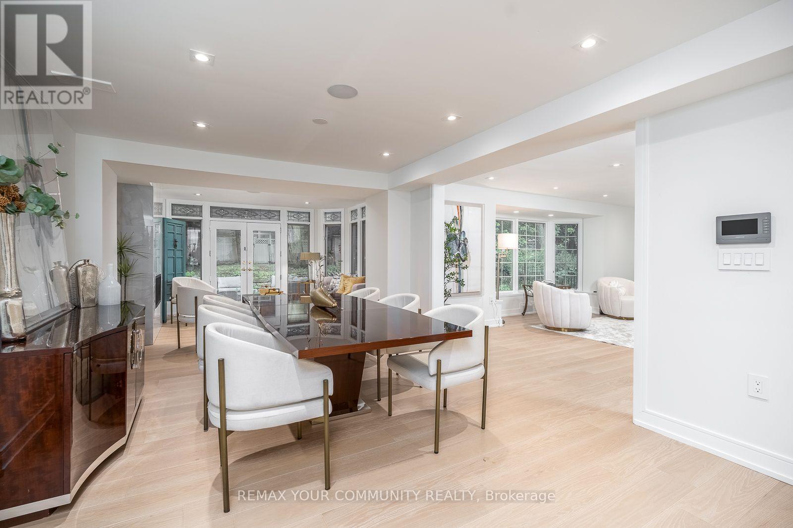 354 Bessborough Drive, Toronto, Ontario  M4G 3L2 - Photo 18 - C13660624