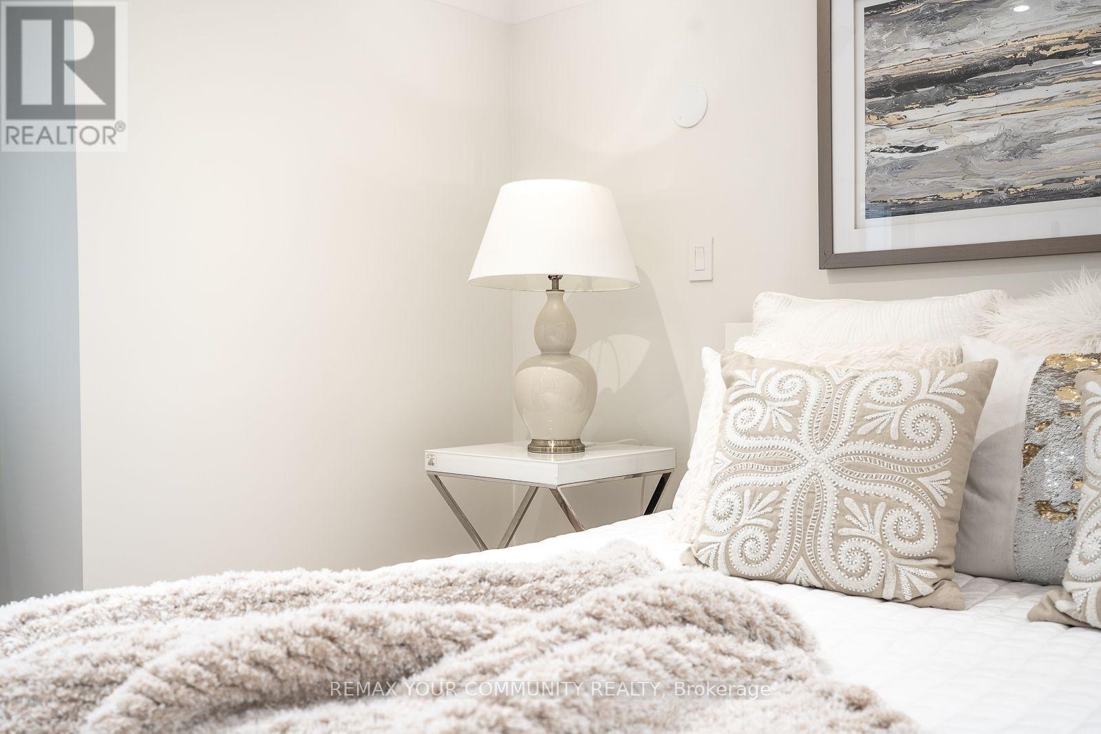 354 Bessborough Drive, Toronto, Ontario  M4G 3L2 - Photo 25 - C13660624