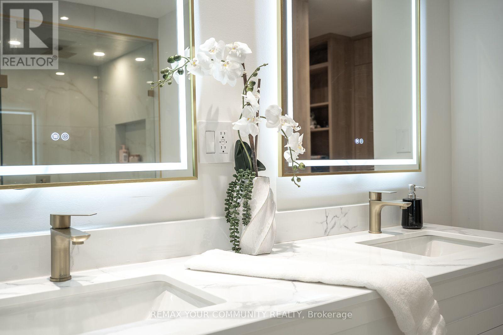 354 Bessborough Drive, Toronto, Ontario  M4G 3L2 - Photo 31 - C13660624