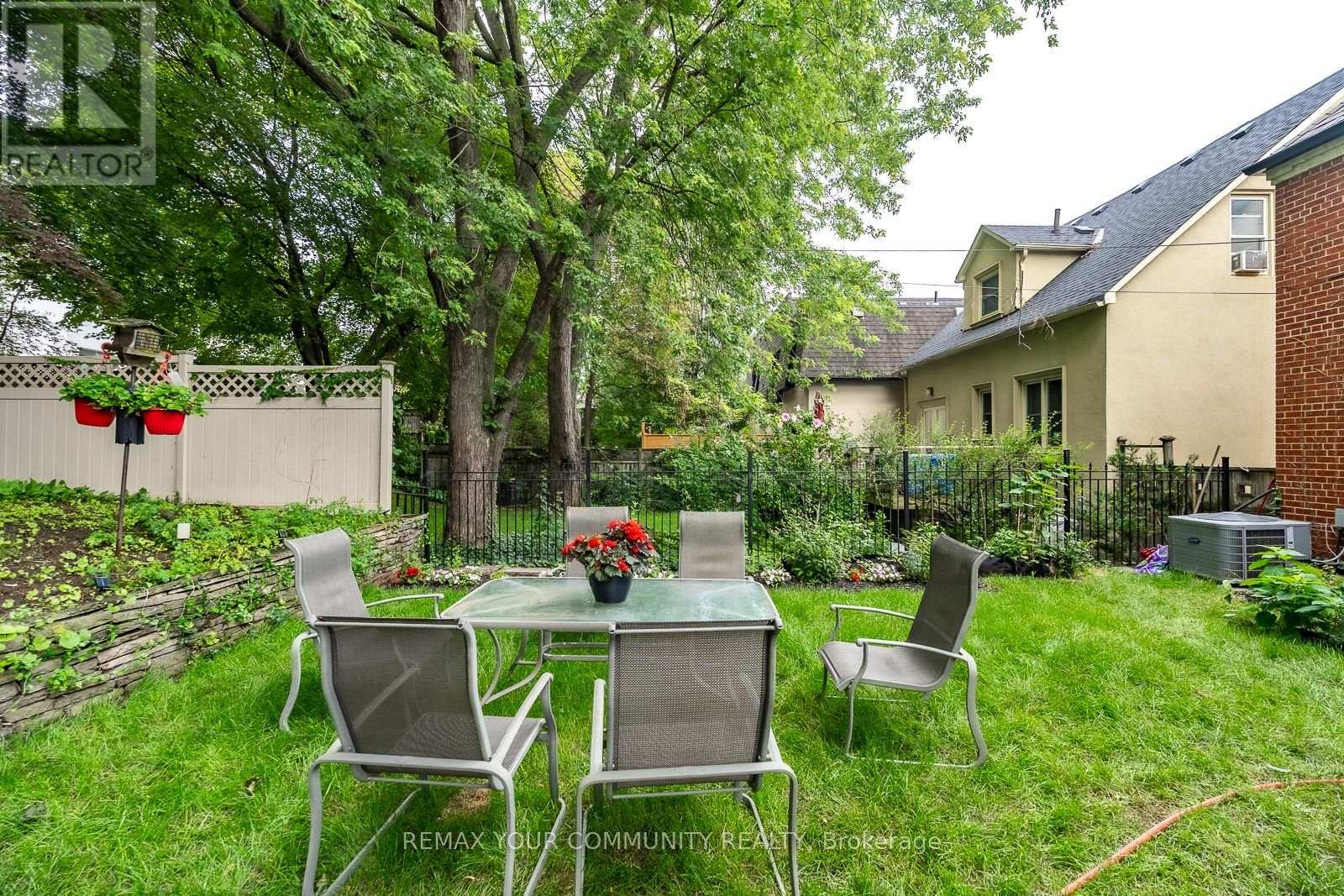 354 Bessborough Drive, Toronto, Ontario  M4G 3L2 - Photo 50 - C13660624