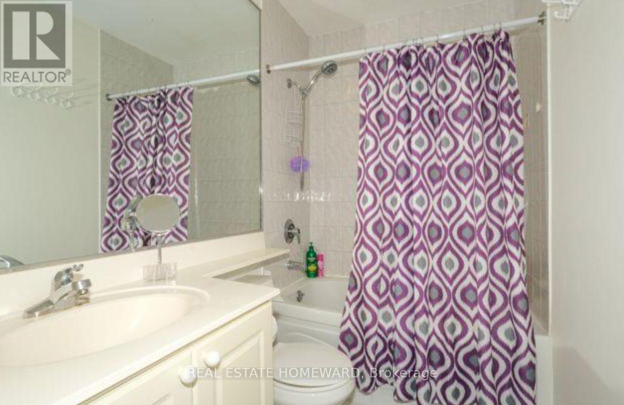 Ph305- Roomb - 18 Lee Centre Drive, Toronto, Ontario  M1H 3H5 - Photo 5 - E13660694