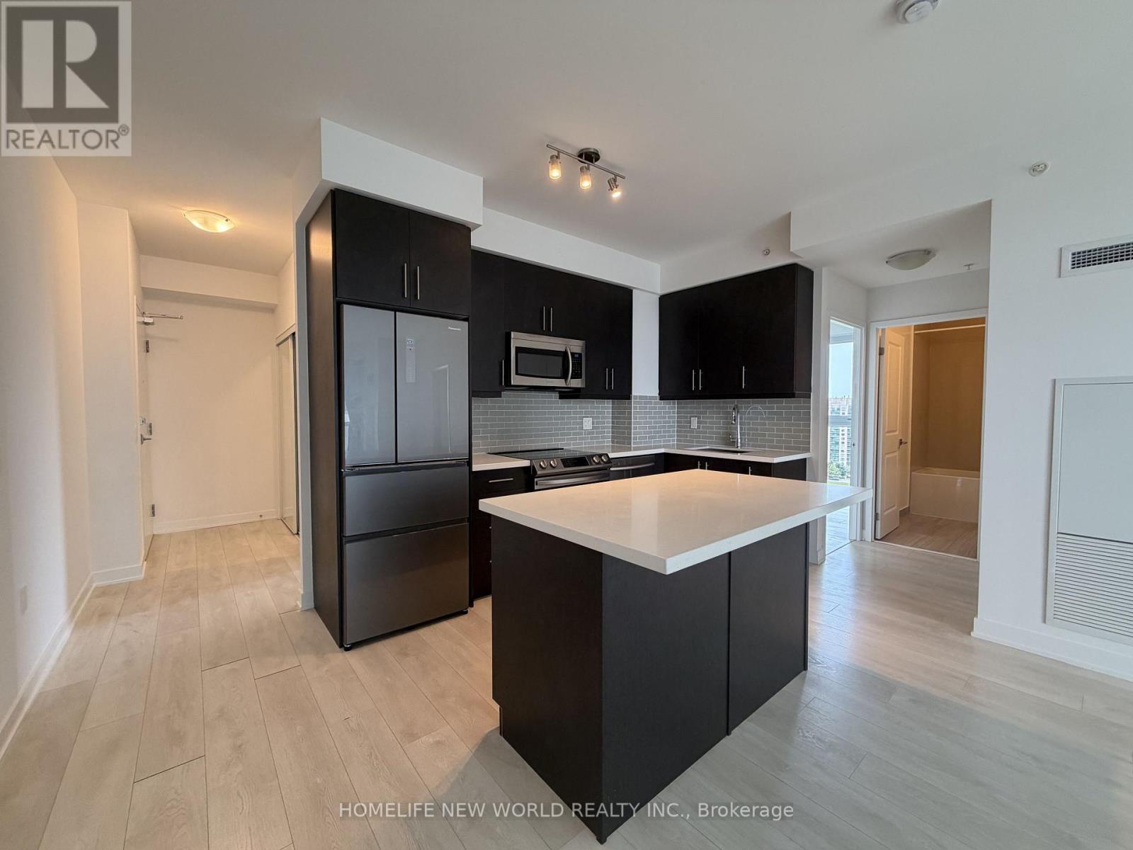 1210 - 75 Oneida Crescent, Richmond Hill, Ontario  L4B 0H3 - Photo 5 - N13660604