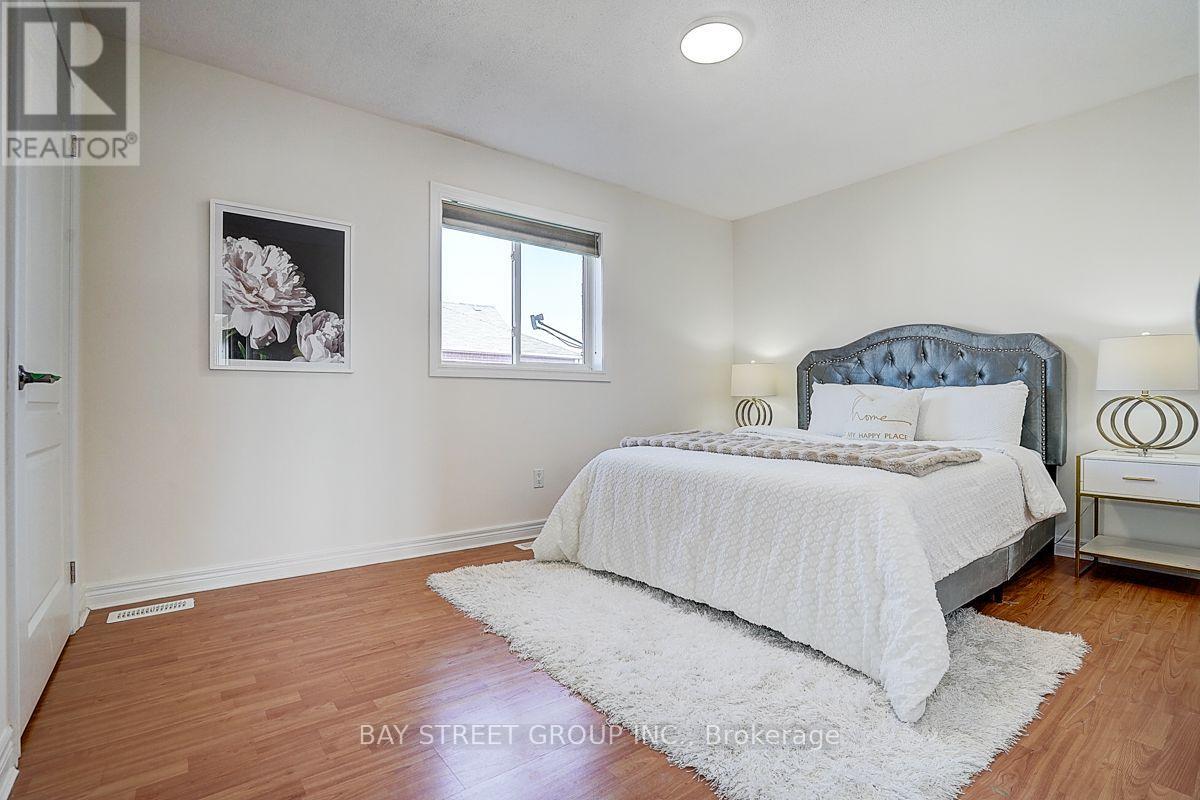 57 Gail Parks Crescent, Newmarket, Ontario  L3X 3B9 - Photo 25 - N13660674