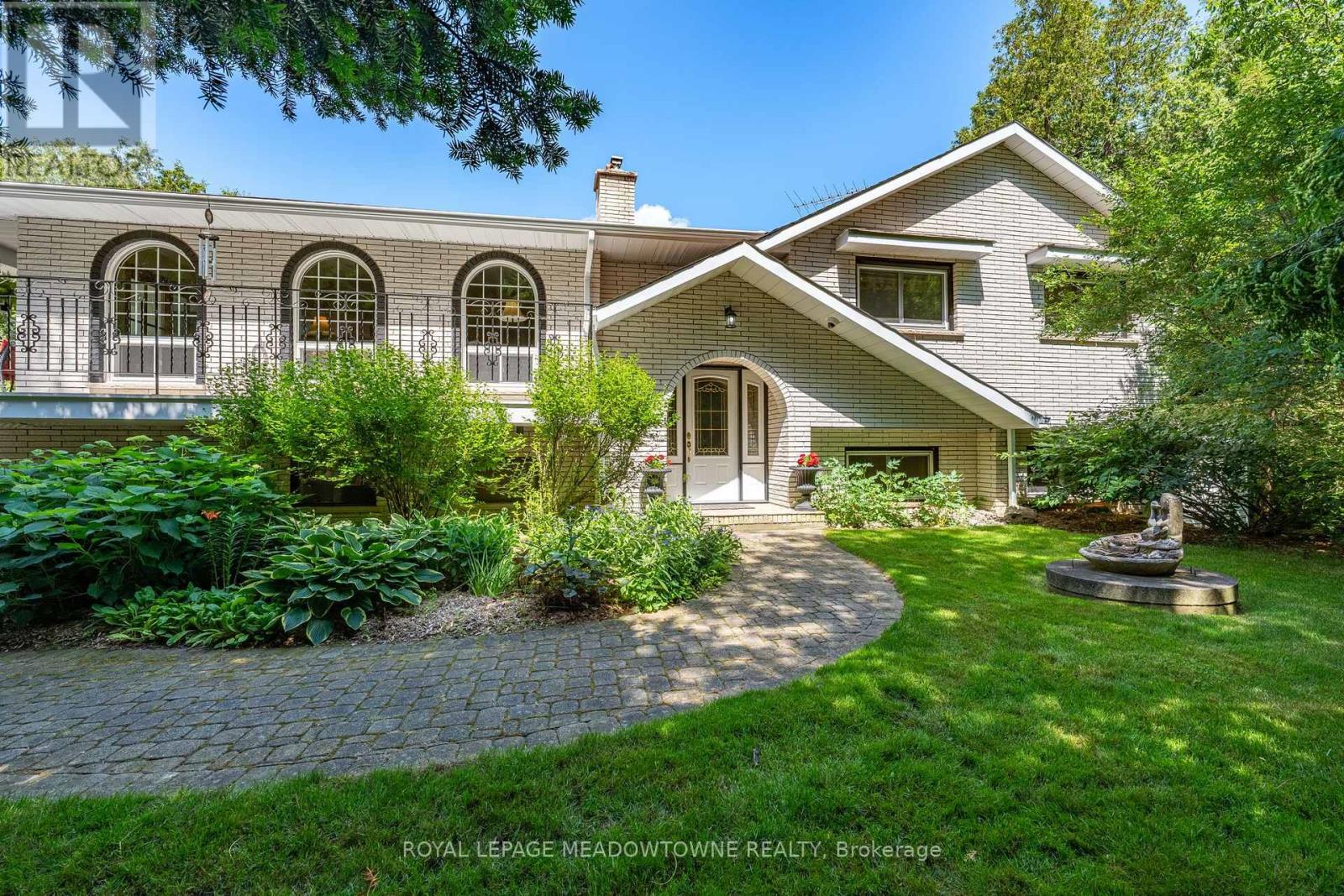 6733 25 SIDE ROAD, Halton Hills, Ontario