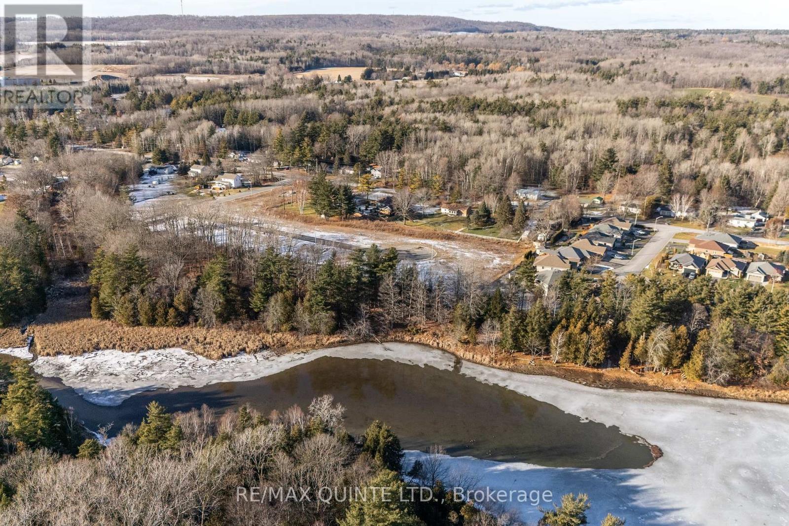 36 Exeter Court, Quinte West, Ontario  K8V 5P4 - Photo 15 - X12945918