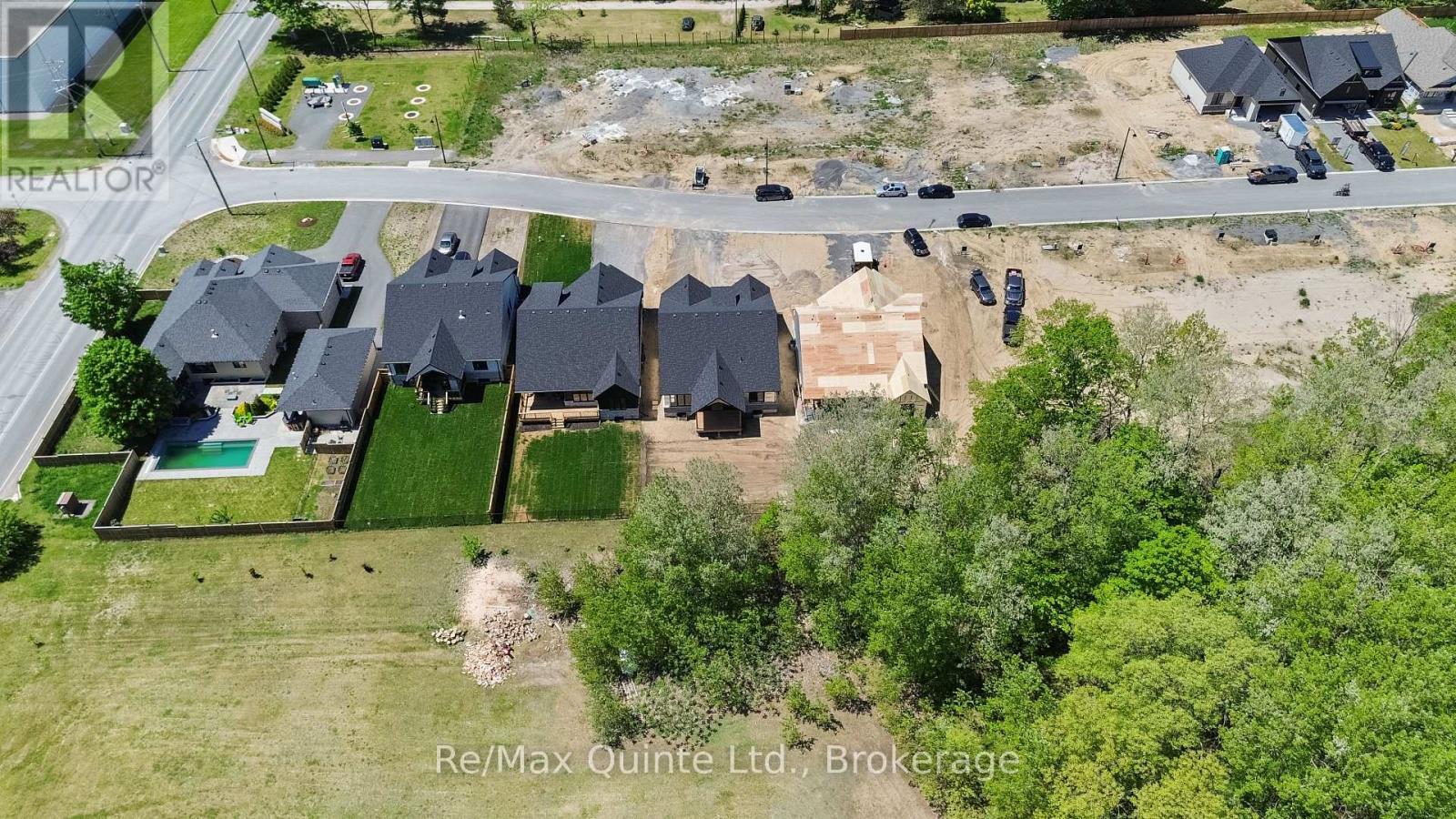 13 Deerview Drive, Quinte West, Ontario  K8V 0L8 - Photo 12 - X13634872