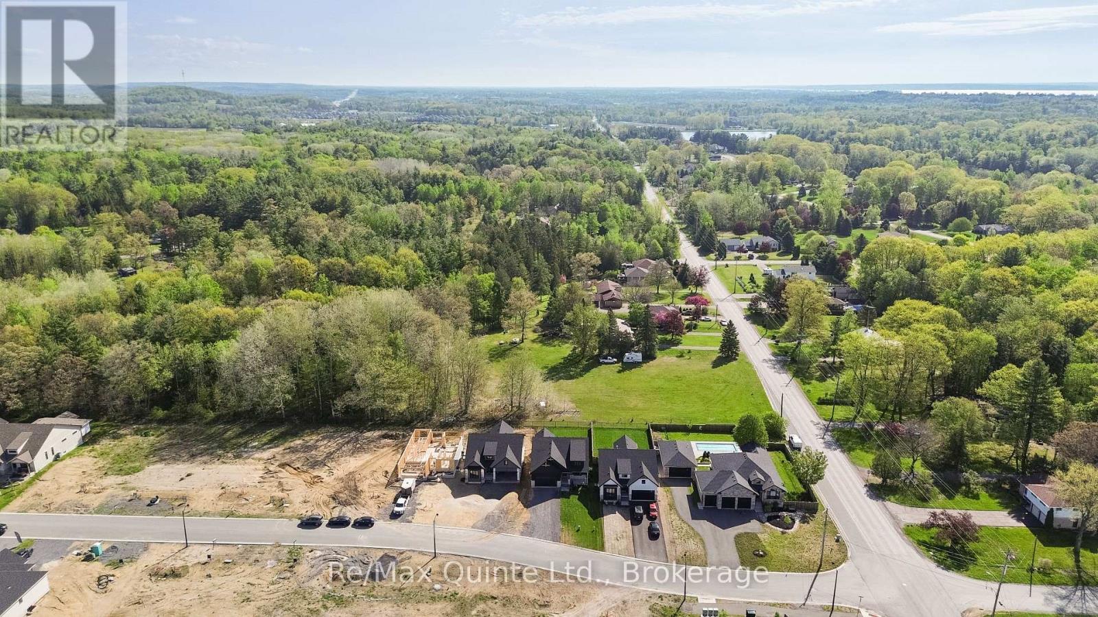 17 Deerview Drive, Quinte West, Ontario  K8V 0L8 - Photo 10 - X13634890