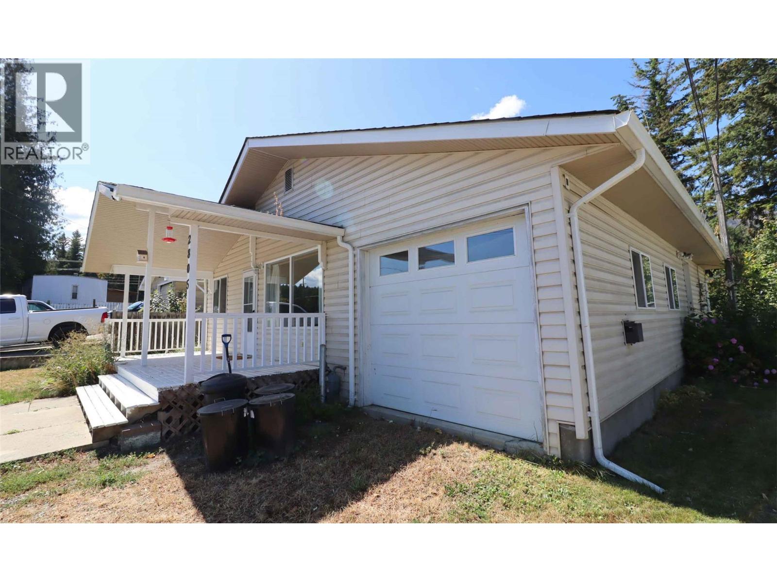 2805 Caen Road, Sorrento, British Columbia  V0E 2W0 - Photo 37 - 10397267