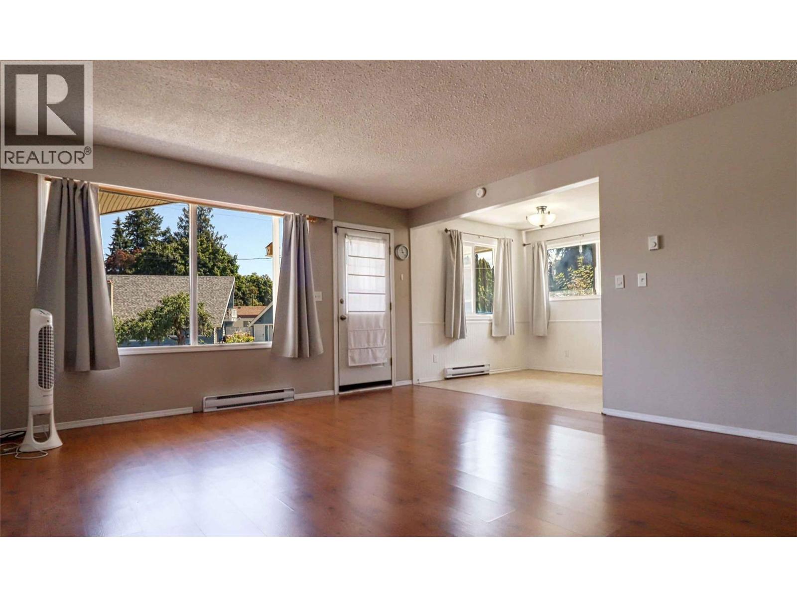 2805 Caen Road, Sorrento, British Columbia  V0E 2W0 - Photo 8 - 10397267
