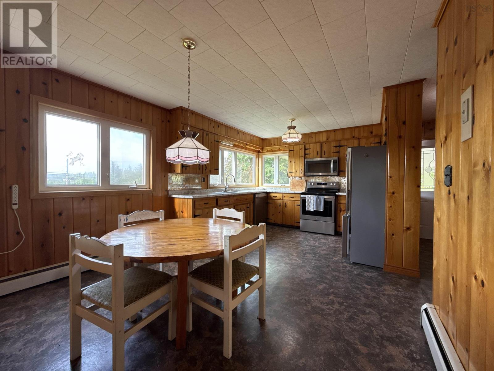 22807 Highway 7, Sheet Harbour, Nova Scotia  B0J 3B0 - Photo 7 - 202616901