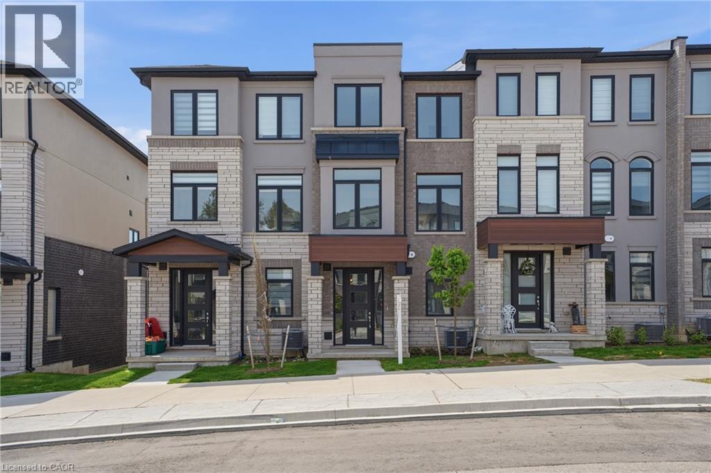 155 Equestrian Way Unit# 33, Cambridge, Ontario  N3E 0E8 - Photo 2 - 40852595