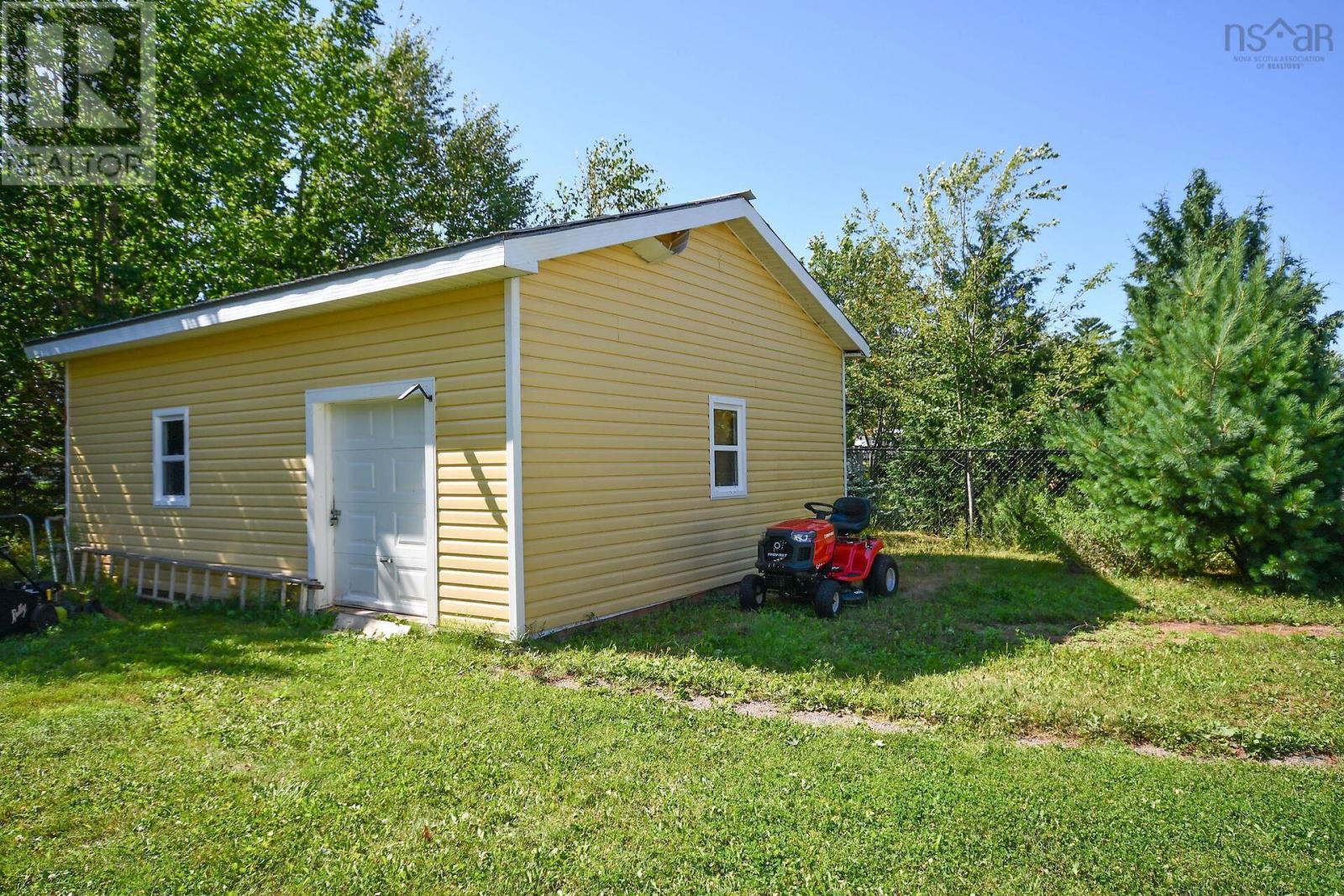 98 Parkside Drive, Valley, Nova Scotia  B6L 4A5 - Photo 42 - 202620212