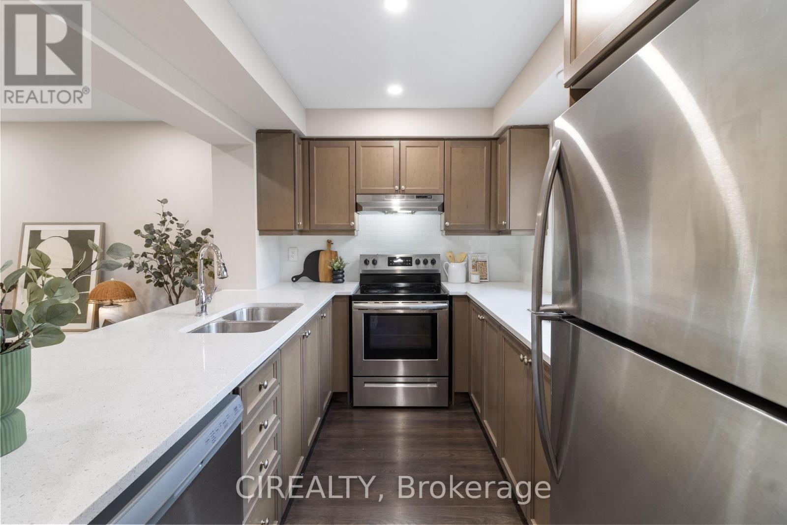 48 Casely Avenue, Richmond Hill, Ontario L4S 0K3 - Photo 10 - N13660752