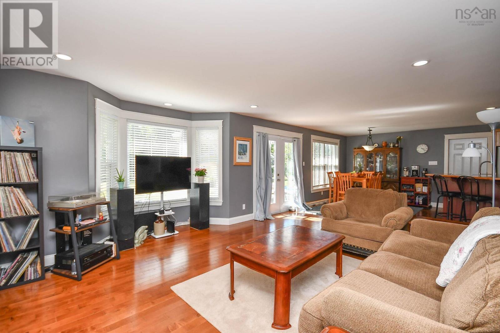 98 Parkside Drive, Valley, Nova Scotia  B6L 4A5 - Photo 7 - 202620212